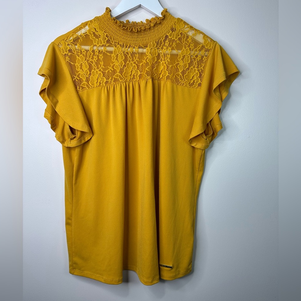 Adrienne Vittadini Mustard Lace Yoke Ruffle Sleeve Blouse xl